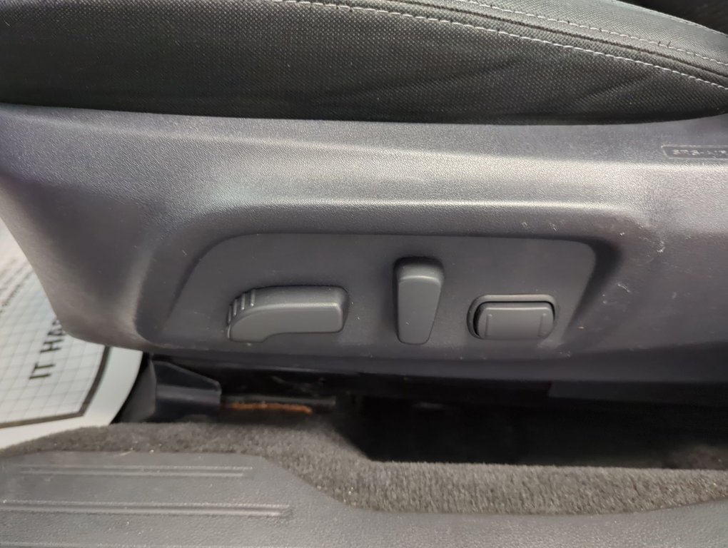 2015 Subaru Outback 2.5i in Dartmouth, Nova Scotia - 12 - w1024h768px