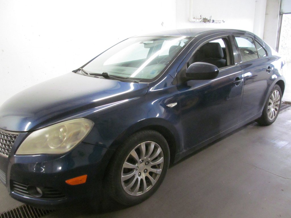 2013 Suzuki Kizashi S in Dartmouth, Nova Scotia - 2 - w1024h768px
