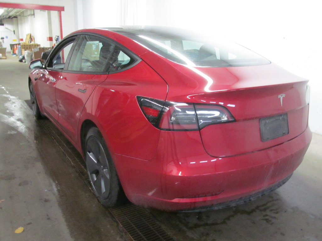 2021  MODEL 3 Standard Range Plus in Dartmouth, Nova Scotia - 2 - w1024h768px