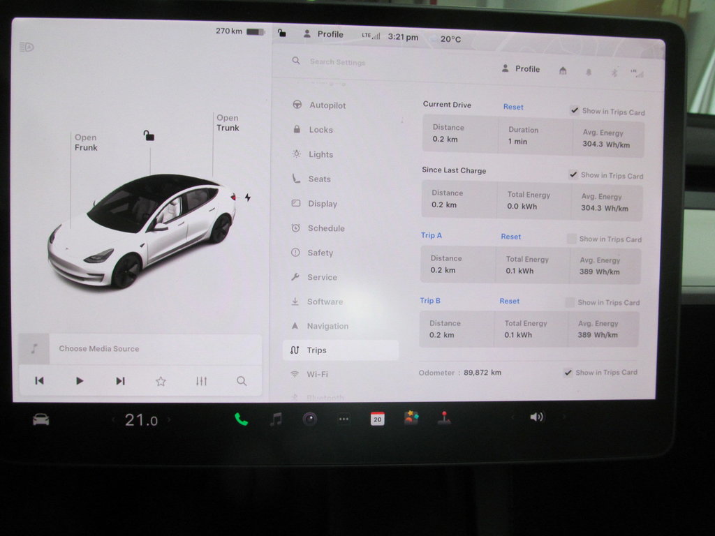 2021 Tesla MODEL 3 Standard Range Plus in Dartmouth, Nova Scotia - 5 - w1024h768px