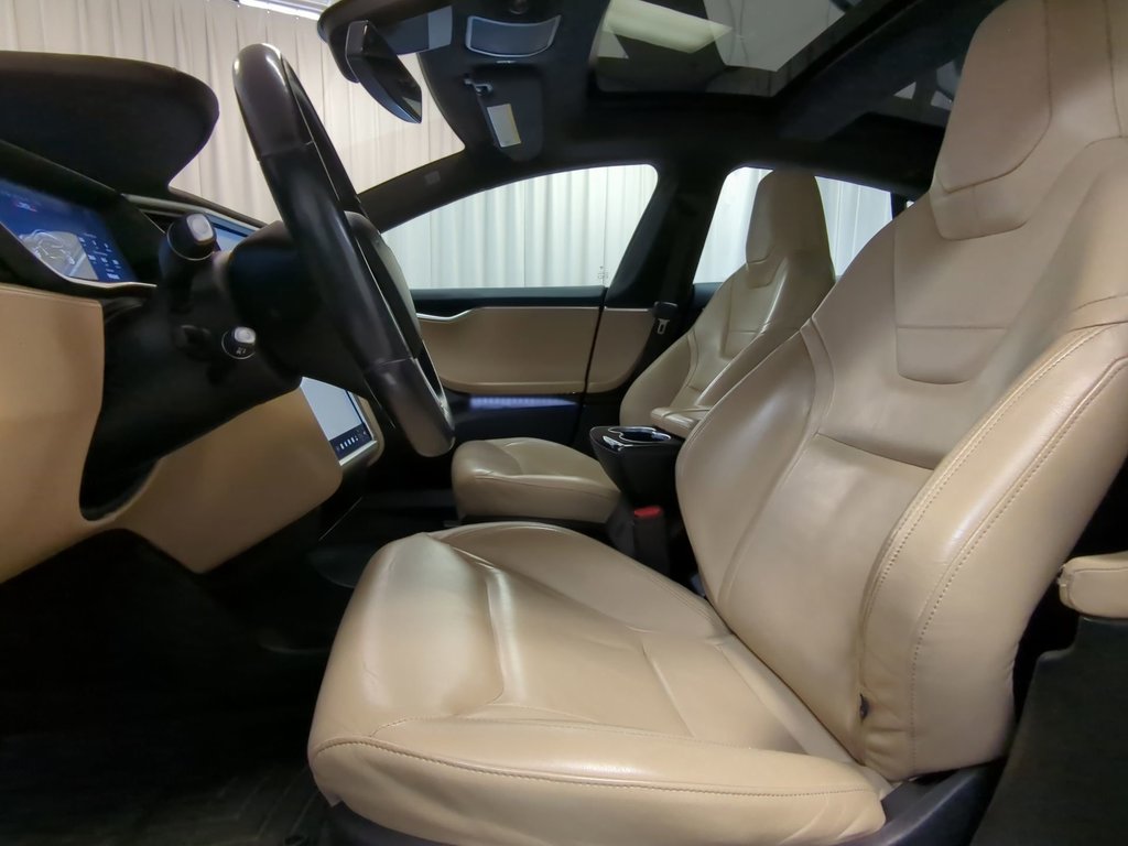 2015 Tesla Model S 85D in Dartmouth, Nova Scotia - 11 - w1024h768px