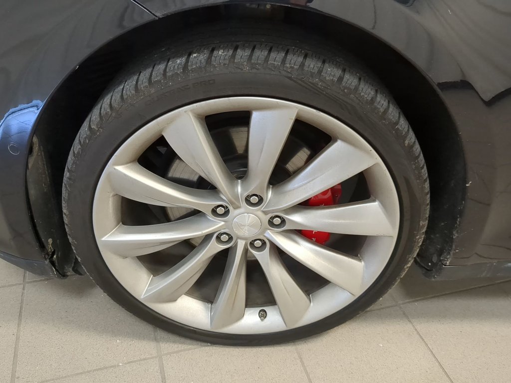 2015 Tesla Model S 85D in Dartmouth, Nova Scotia - 10 - w1024h768px