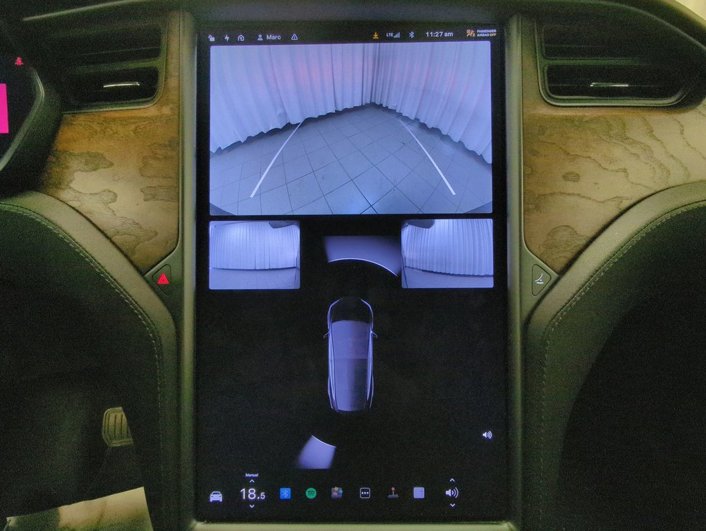 2021 Tesla Model X Long Range in Dartmouth, Nova Scotia - 17 - w1024h768px