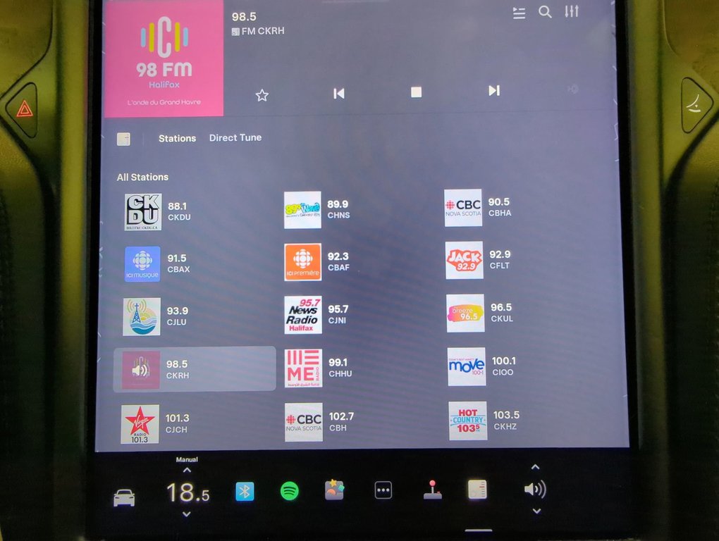 2021 Tesla Model X Long Range in Dartmouth, Nova Scotia - 16 - w1024h768px