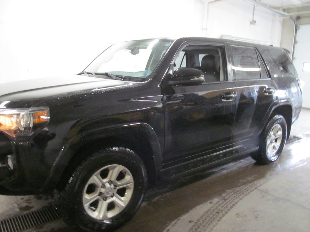 2016 Toyota 4Runner SR5 in Dartmouth, Nova Scotia - 2 - w1024h768px