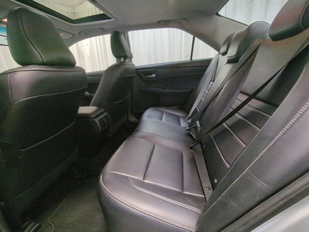 2015 Toyota Camry XLE in Dartmouth, Nova Scotia - 23 - w1024h768px