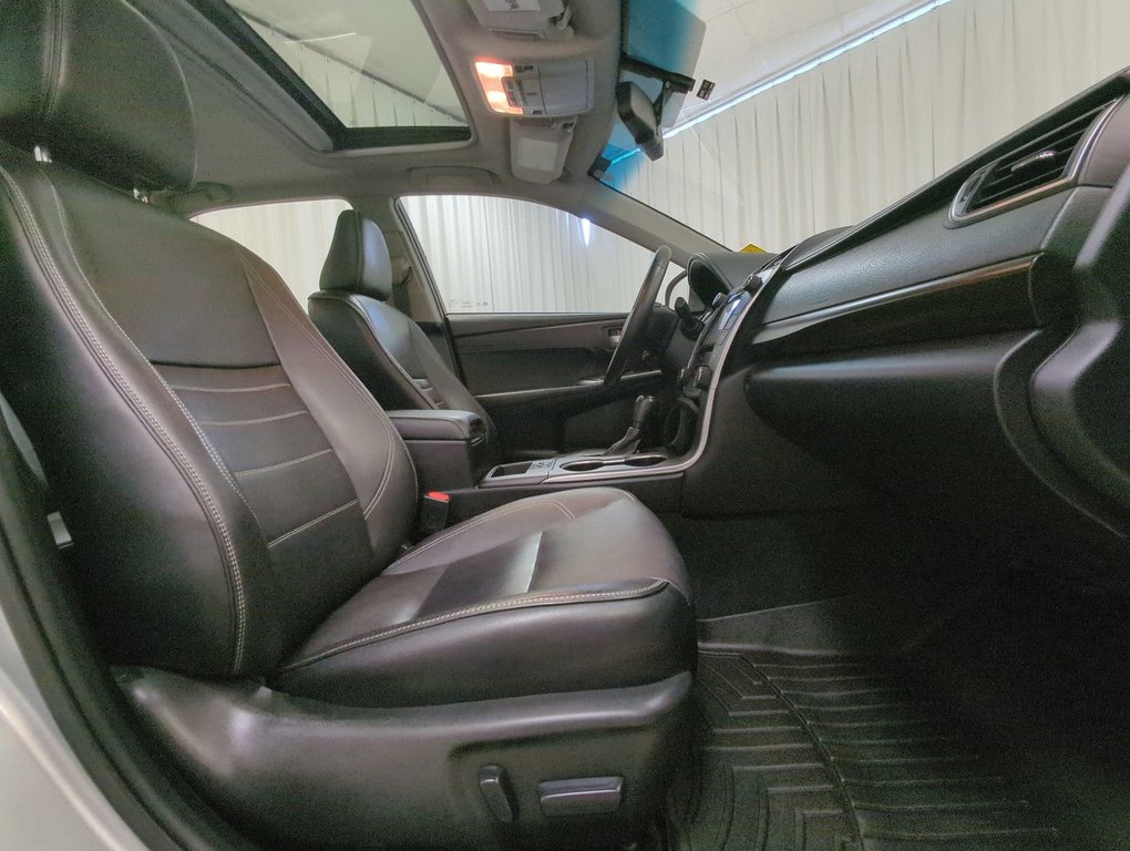 2015 Toyota Camry XLE in Dartmouth, Nova Scotia - 25 - w1024h768px
