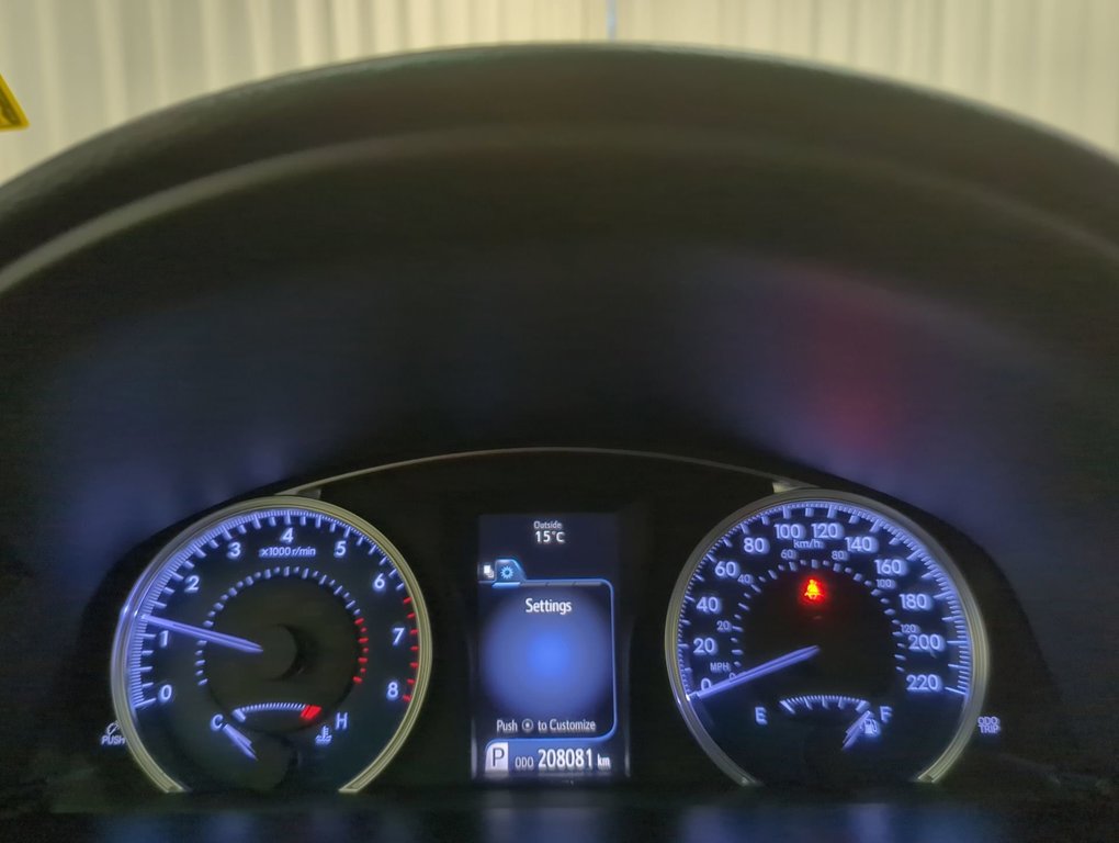 2015 Toyota Camry XLE in Dartmouth, Nova Scotia - 15 - w1024h768px