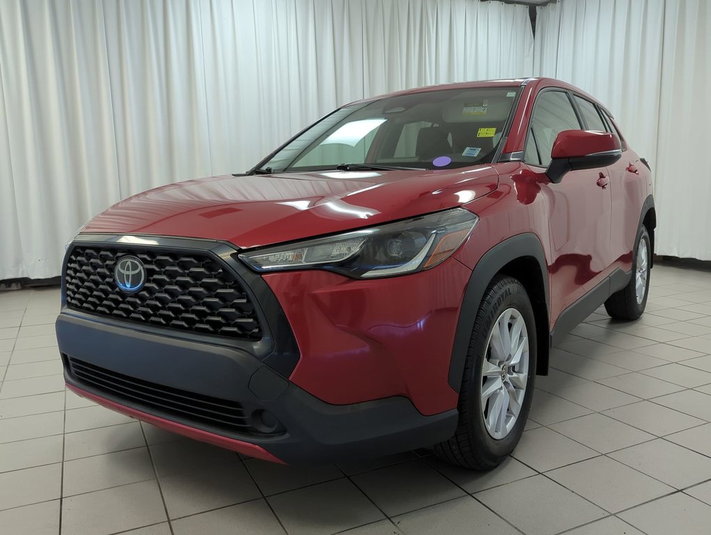 2023 Toyota COROLLA CROSS LE in Dartmouth, Nova Scotia - 4 - w1024h768px