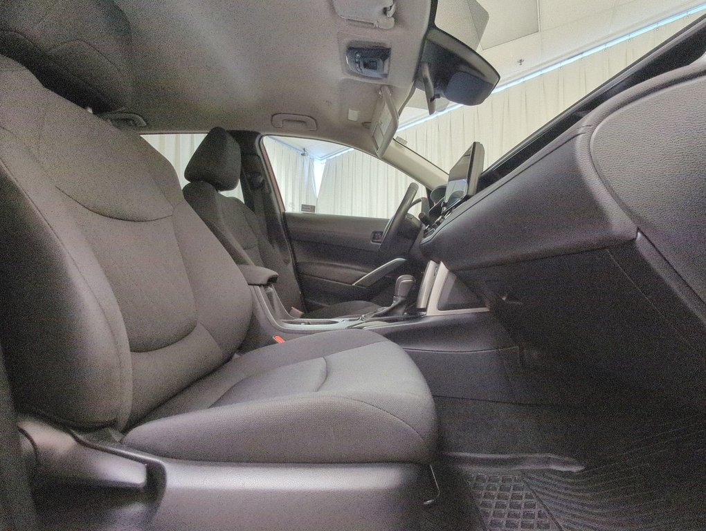 2023 Toyota COROLLA CROSS LE in Dartmouth, Nova Scotia - 23 - w1024h768px