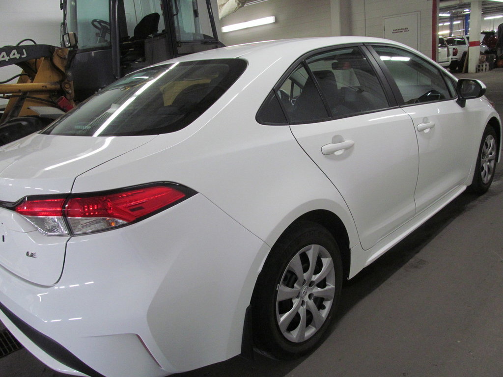 2021 Toyota Corolla LE in Dartmouth, Nova Scotia - 4 - w1024h768px