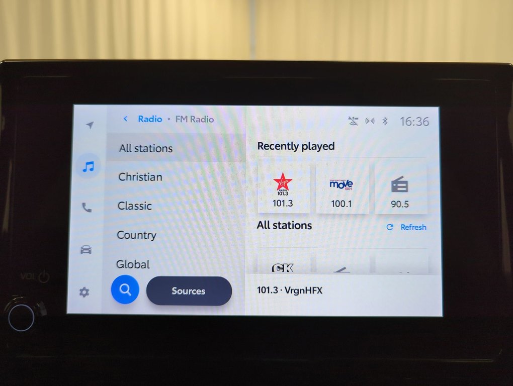 2023 Toyota Corolla LE in Dartmouth, Nova Scotia - 16 - w1024h768px