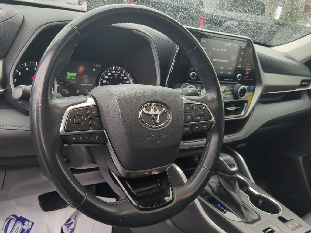 2021 Toyota Highlander XLE in Dartmouth, Nova Scotia - 19 - w1024h768px