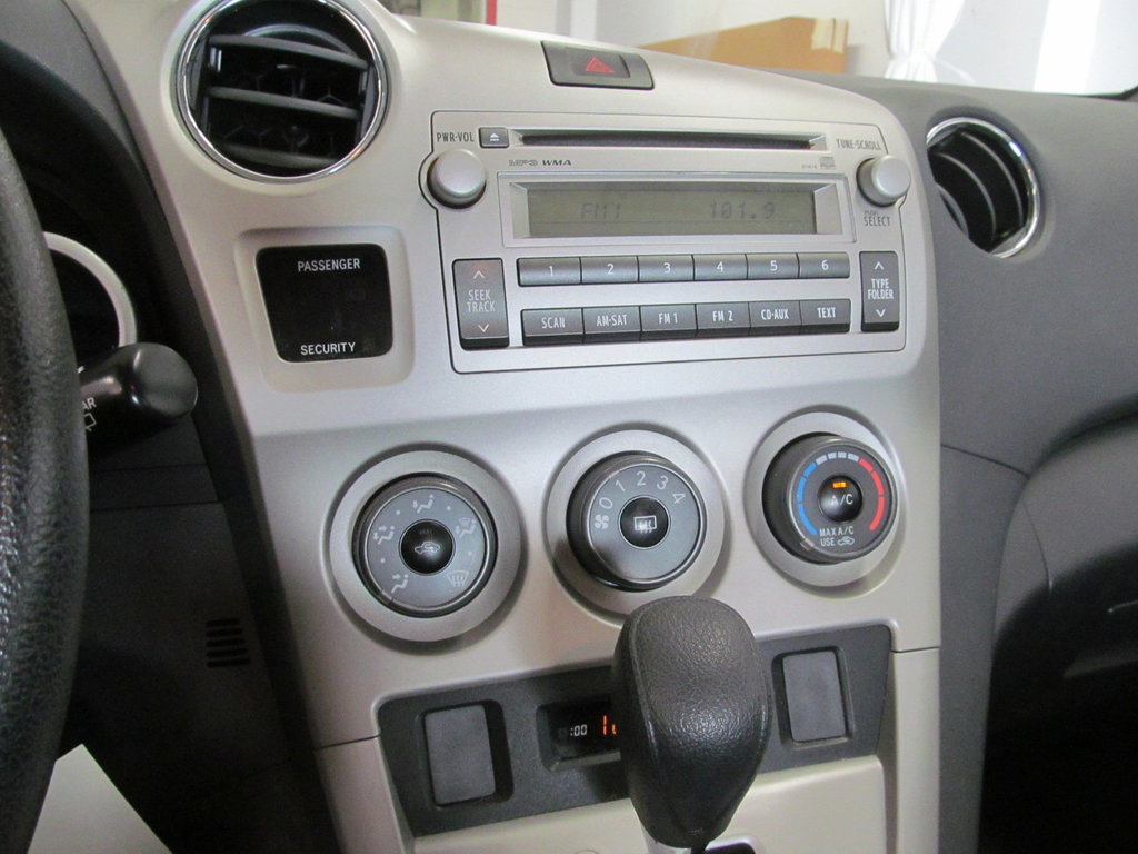 2012 Toyota Matrix BASE in Dartmouth, Nova Scotia - 6 - w1024h768px