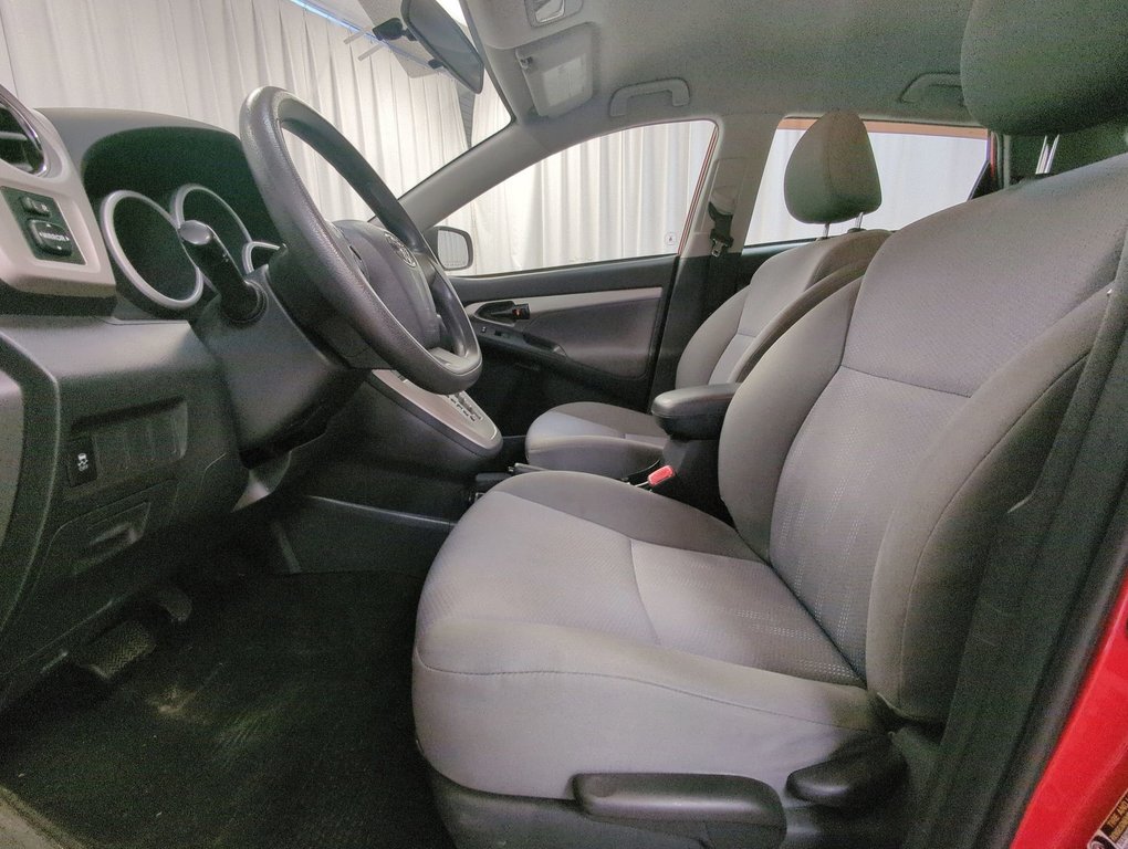 2012 Toyota Matrix BASE in Dartmouth, Nova Scotia - 11 - w1024h768px