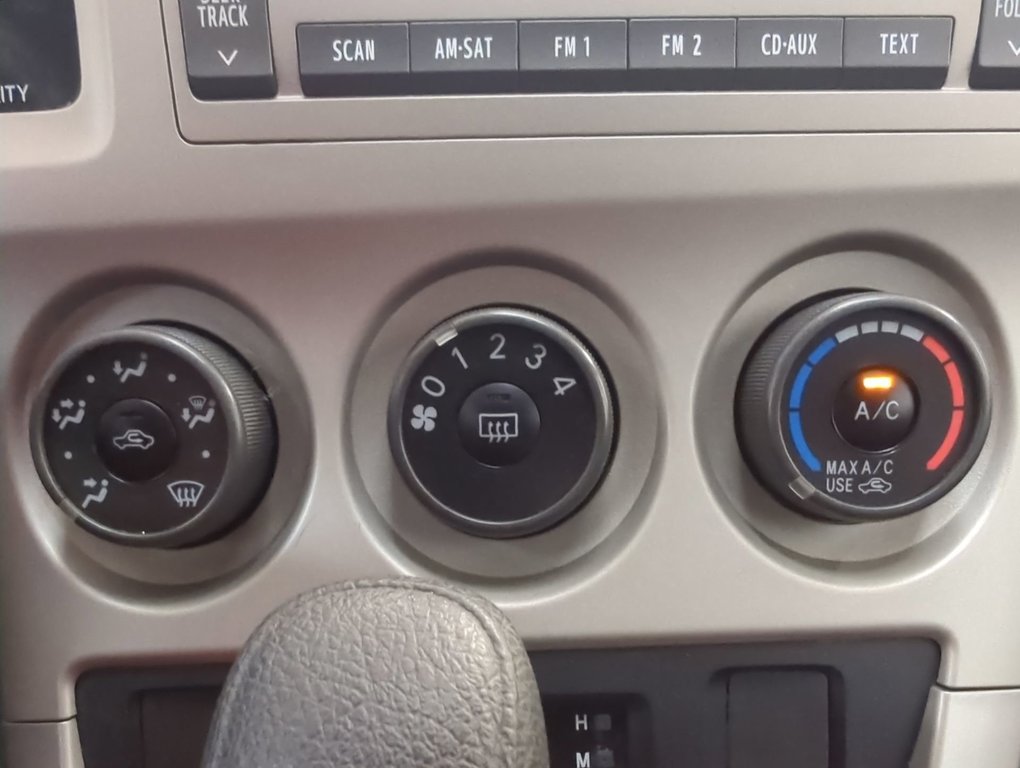 2012 Toyota Matrix BASE in Dartmouth, Nova Scotia - 17 - w1024h768px