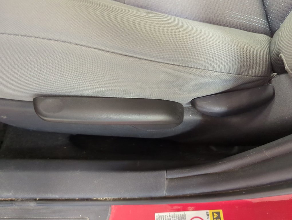 2012 Toyota Matrix BASE in Dartmouth, Nova Scotia - 12 - w1024h768px