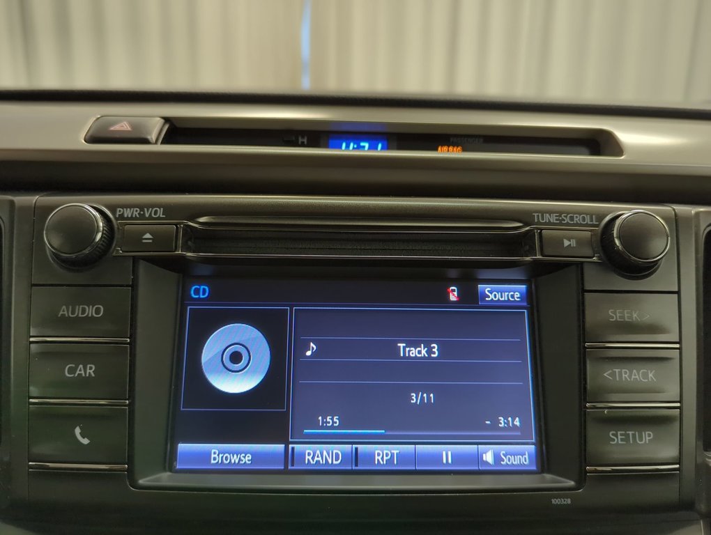 2014 Toyota RAV4 LE in Dartmouth, Nova Scotia - 16 - w1024h768px