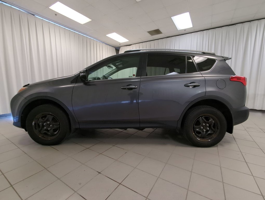 2014 Toyota RAV4 LE in Dartmouth, Nova Scotia - 5 - w1024h768px