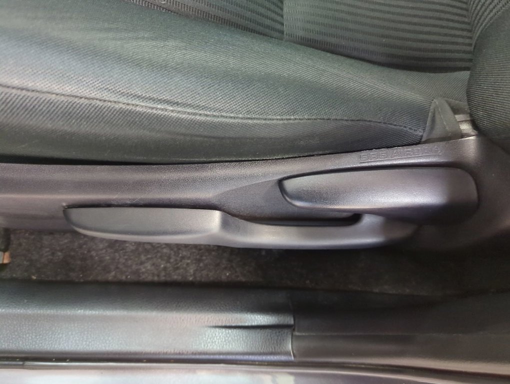 2014 Toyota RAV4 LE in Dartmouth, Nova Scotia - 12 - w1024h768px
