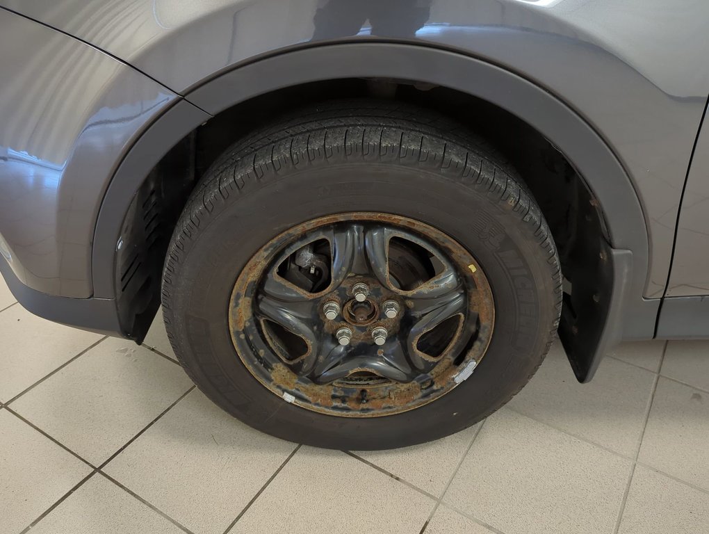 2014 Toyota RAV4 LE in Dartmouth, Nova Scotia - 10 - w1024h768px