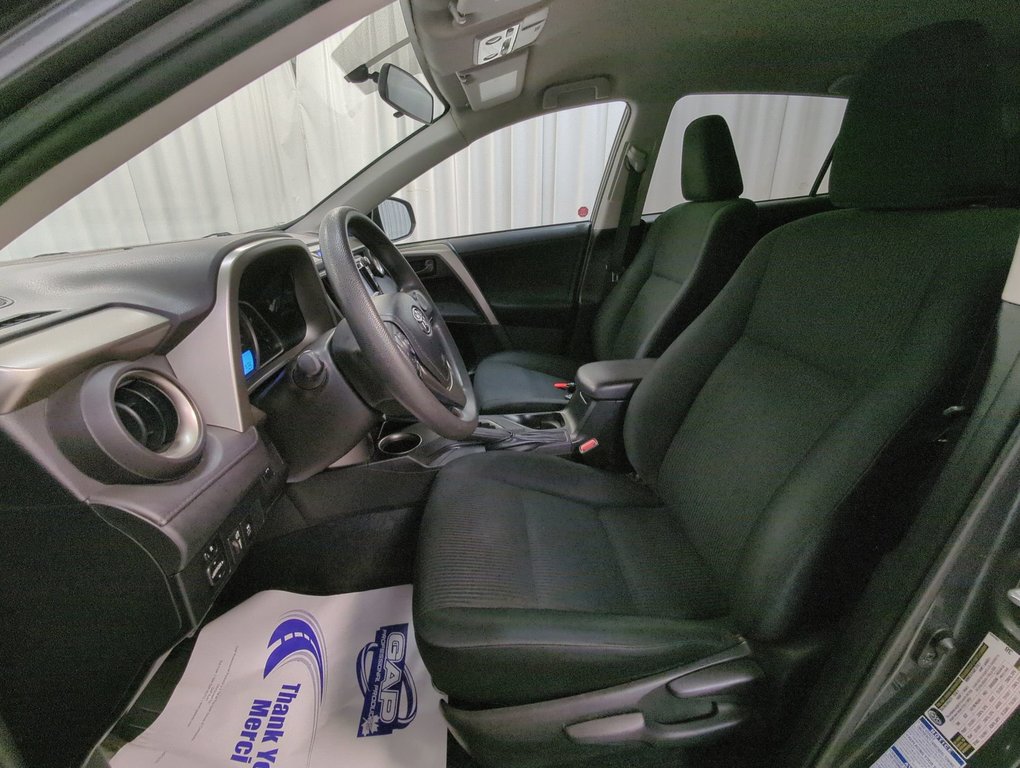 2014 Toyota RAV4 LE in Dartmouth, Nova Scotia - 11 - w1024h768px