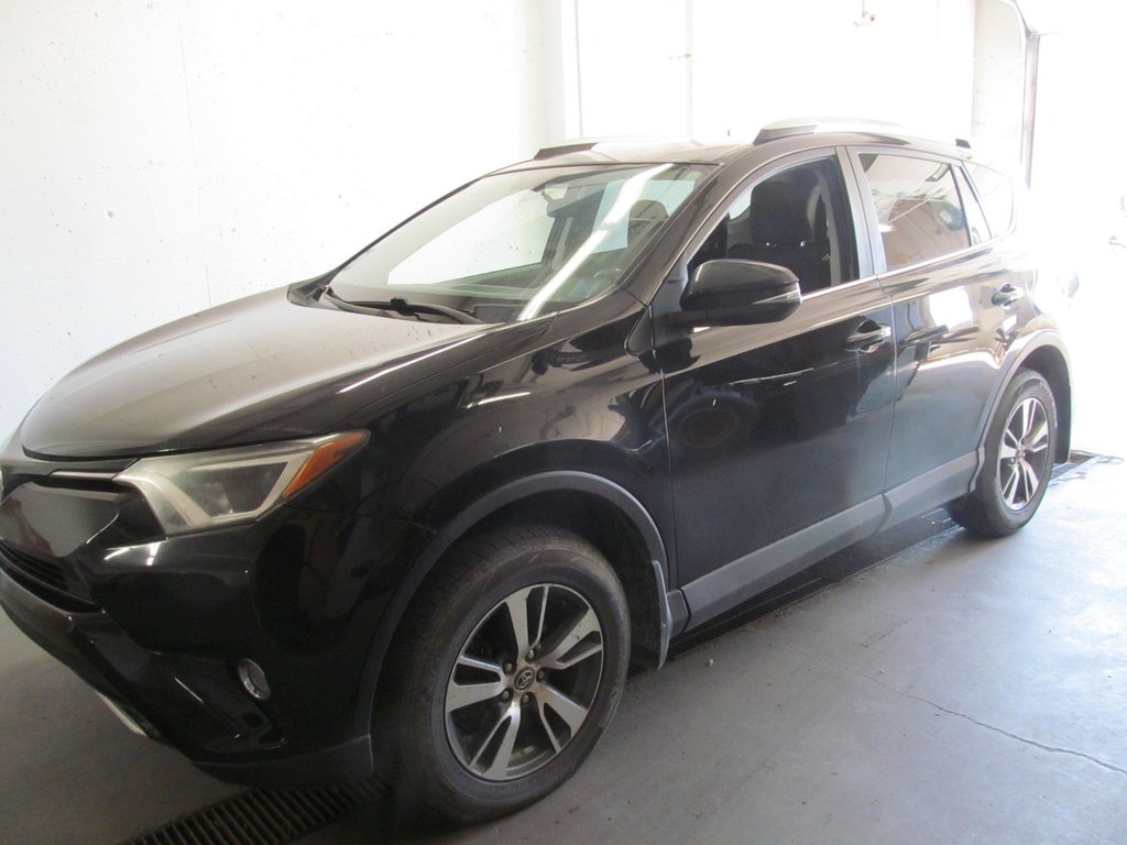 2016 Toyota RAV4 XLE in Dartmouth, Nova Scotia - 2 - w1024h768px