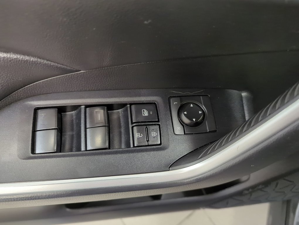2022 Toyota RAV4 LE in Dartmouth, Nova Scotia - 13 - w1024h768px
