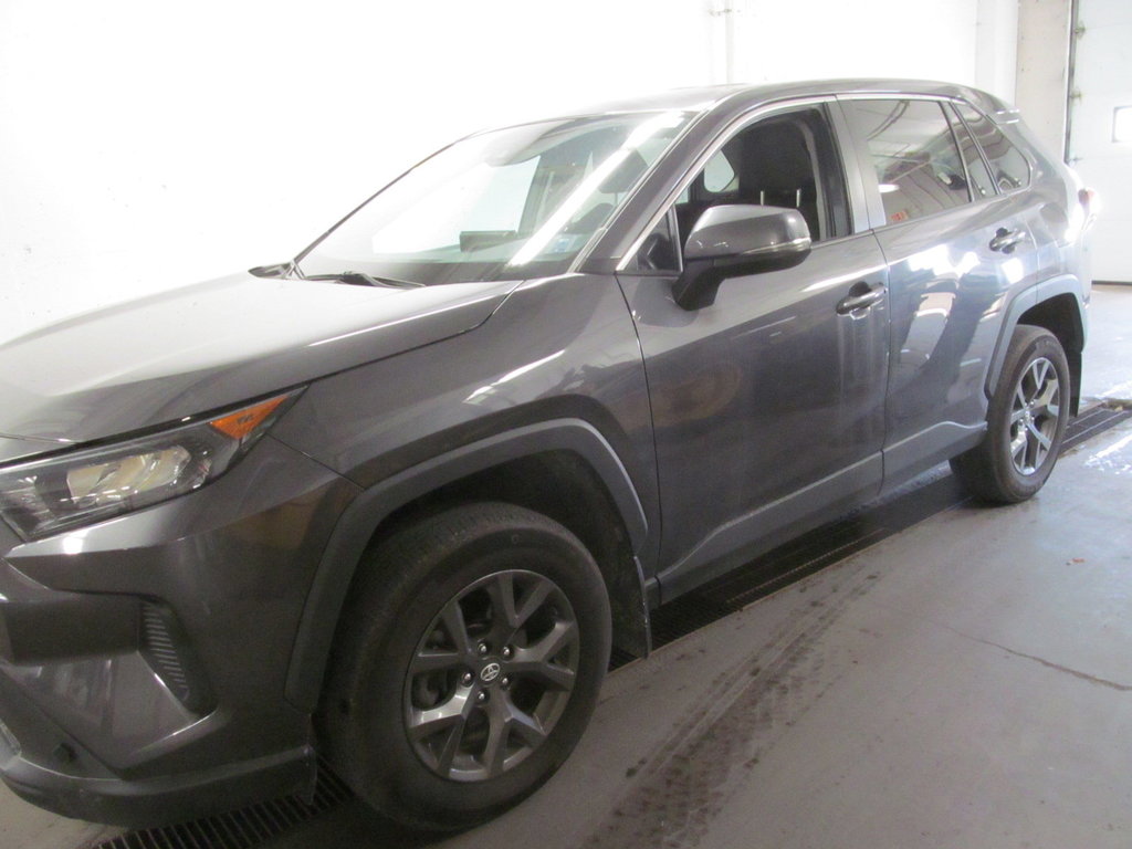 2022 Toyota RAV4 LE in Dartmouth, Nova Scotia - 2 - w1024h768px