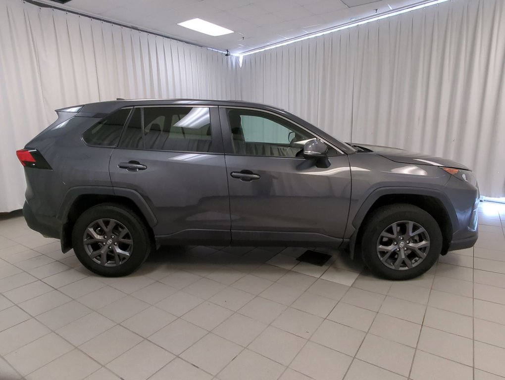 2022 Toyota RAV4 LE in Dartmouth, Nova Scotia - 9 - w1024h768px