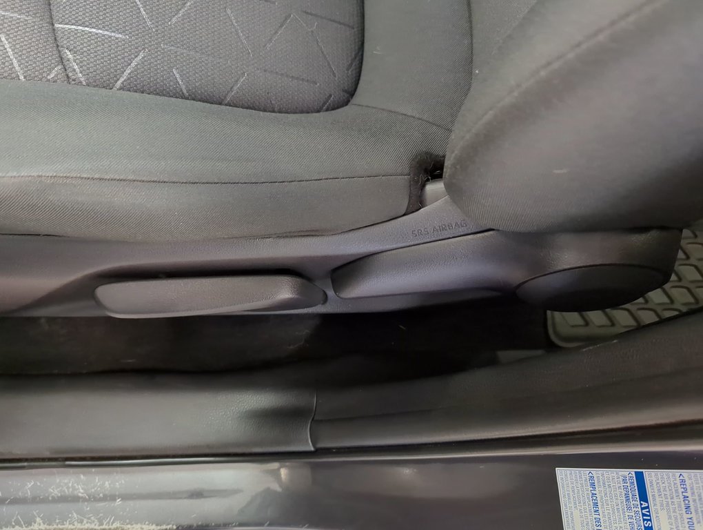 2022 Toyota RAV4 LE in Dartmouth, Nova Scotia - 12 - w1024h768px