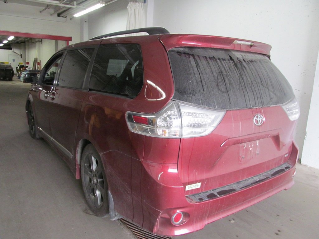 2016  Sienna SE in Dartmouth, Nova Scotia - 2 - w1024h768px