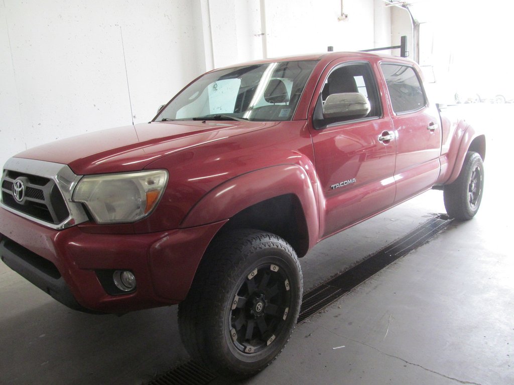 2013 Toyota TACOMA BASE in Dartmouth, Nova Scotia - 2 - w1024h768px