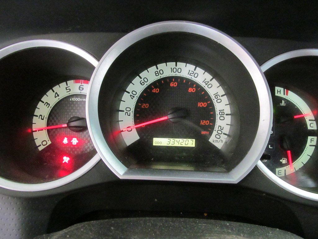 2013 Toyota TACOMA BASE in Dartmouth, Nova Scotia - 5 - w1024h768px