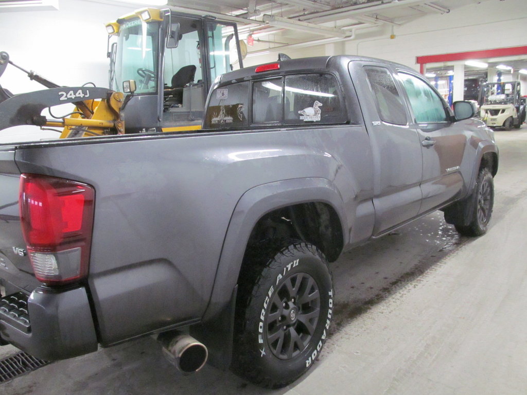 2020 Toyota Tacoma BASE V6 *GM Certified* in Dartmouth, Nova Scotia - 4 - w1024h768px