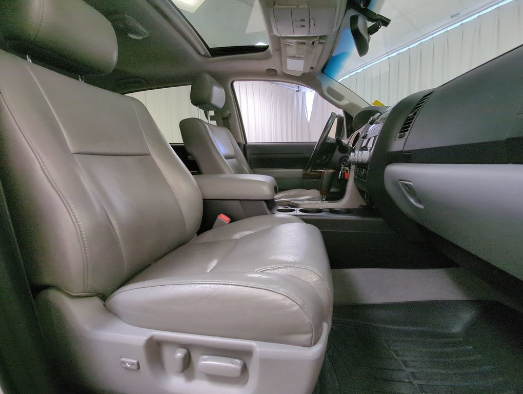 2011 Toyota Tundra Limited in Dartmouth, Nova Scotia - 24 - w1024h768px