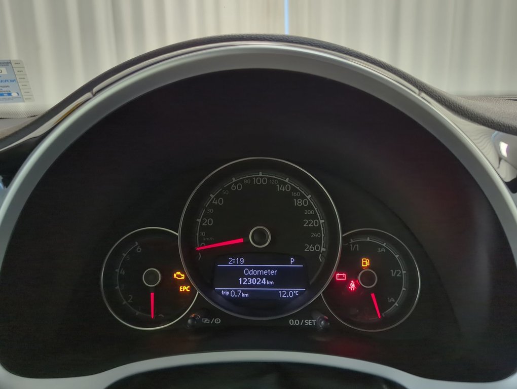 2017 Volkswagen Beetle Coupe Trendline in Dartmouth, Nova Scotia - 15 - w1024h768px