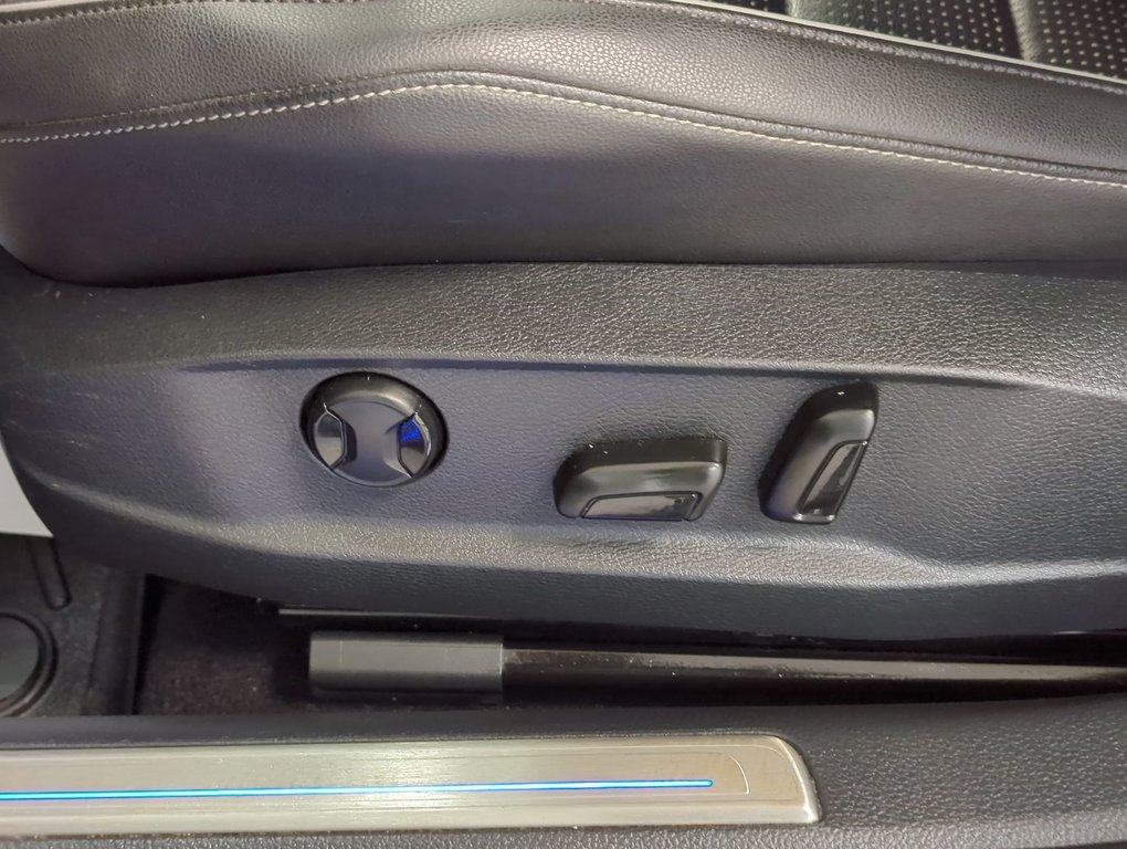 2019 Volkswagen Golf R BASE in Dartmouth, Nova Scotia - 12 - w1024h768px