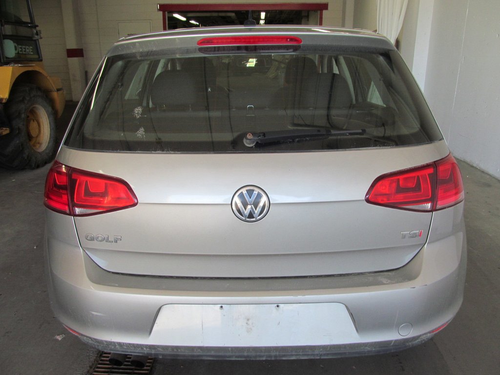 2017 Volkswagen Golf Comfortline in Dartmouth, Nova Scotia - 3 - w1024h768px
