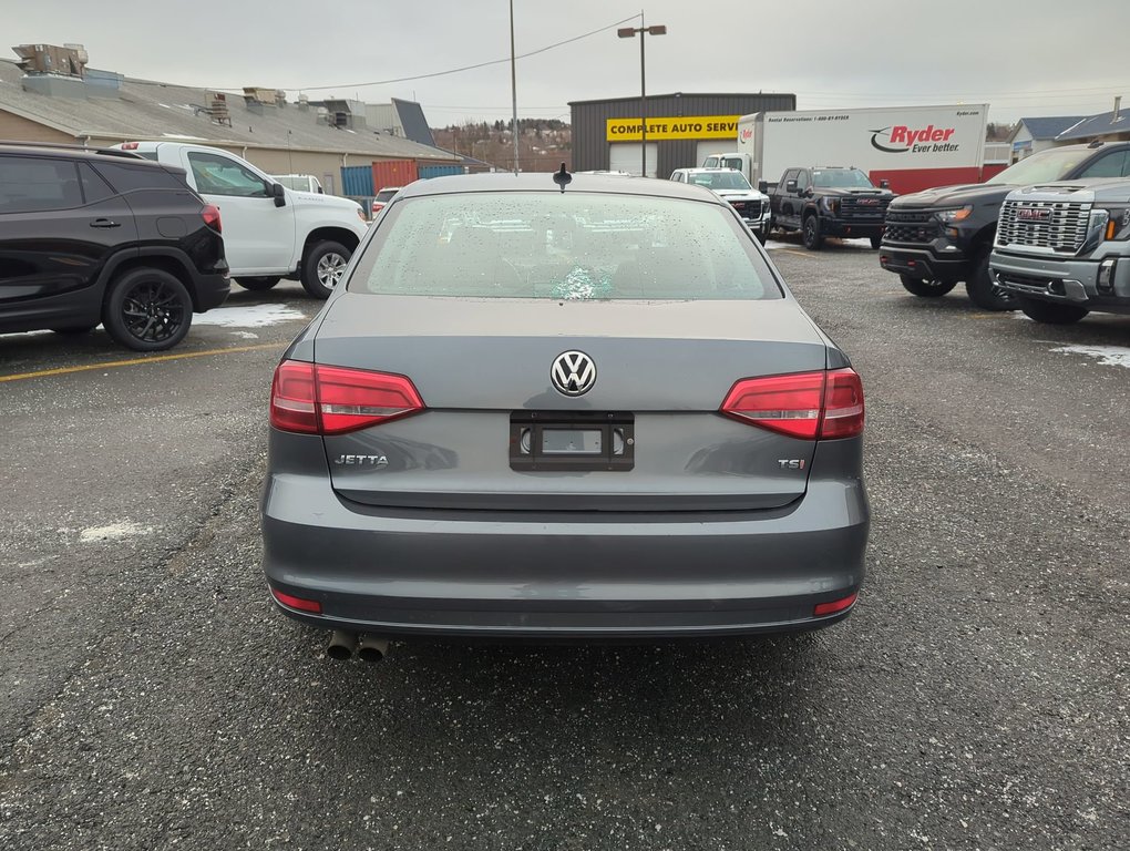 2015 Volkswagen Jetta Sedan Comfortline in Dartmouth, Nova Scotia - 7 - w1024h768px