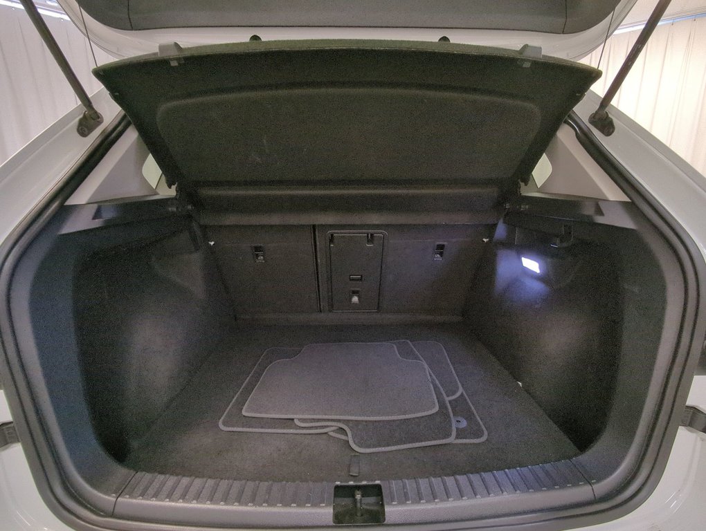 2024 Volkswagen Taos Comfortline in Dartmouth, Nova Scotia - 23 - w1024h768px
