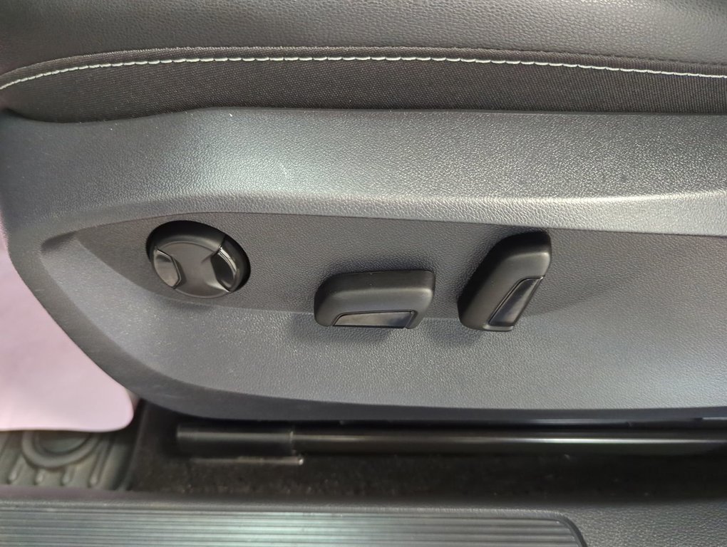 2024 Volkswagen Taos Comfortline in Dartmouth, Nova Scotia - 12 - w1024h768px