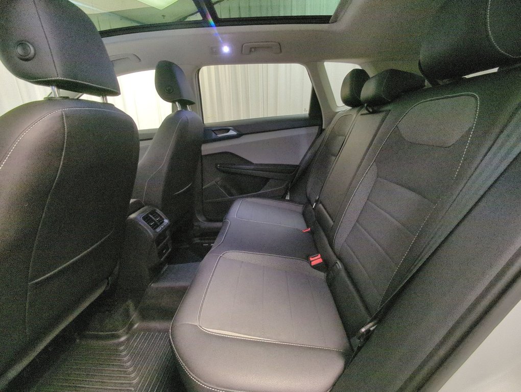 2024 Volkswagen Taos Comfortline in Dartmouth, Nova Scotia - 22 - w1024h768px