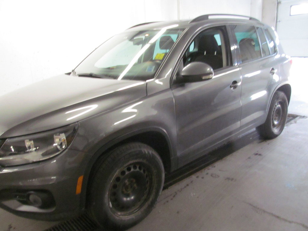 2016 Volkswagen Tiguan Special Edition in Dartmouth, Nova Scotia - 2 - w1024h768px