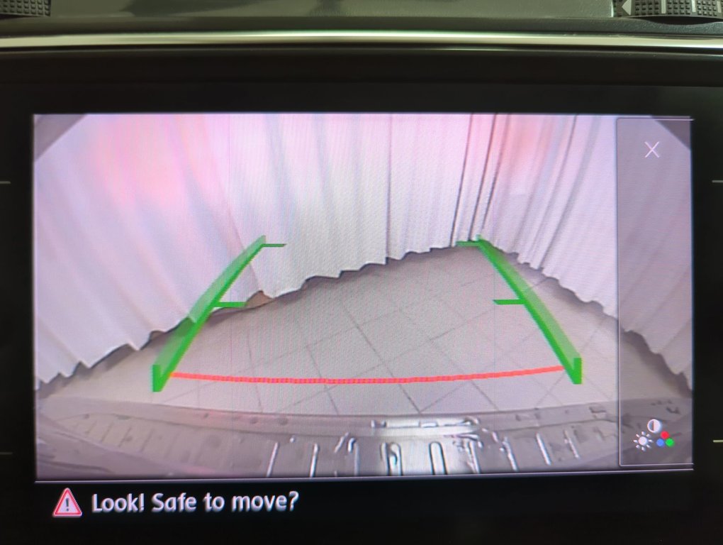 2018 Volkswagen Tiguan Trendline in Dartmouth, Nova Scotia - 17 - w1024h768px