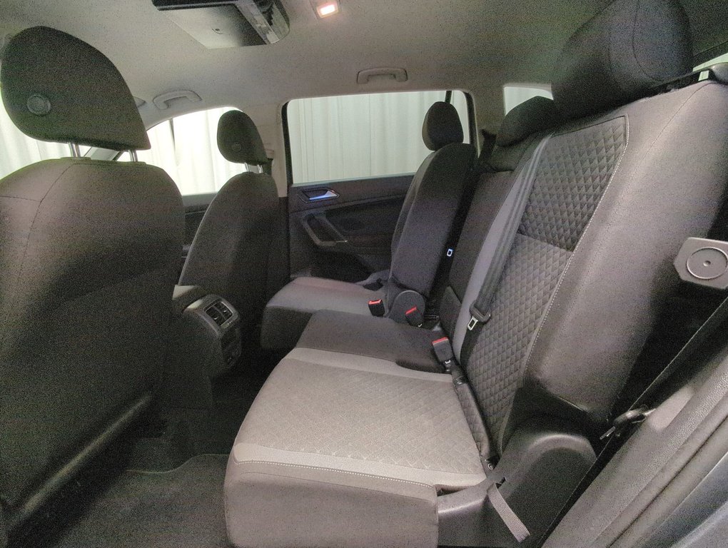 2018 Volkswagen Tiguan Trendline in Dartmouth, Nova Scotia - 21 - w1024h768px