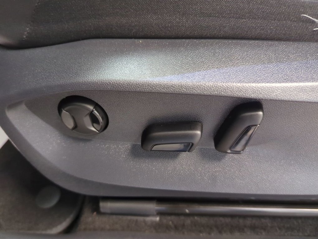 2022 Volkswagen Tiguan Comfortline in Dartmouth, Nova Scotia - 12 - w1024h768px