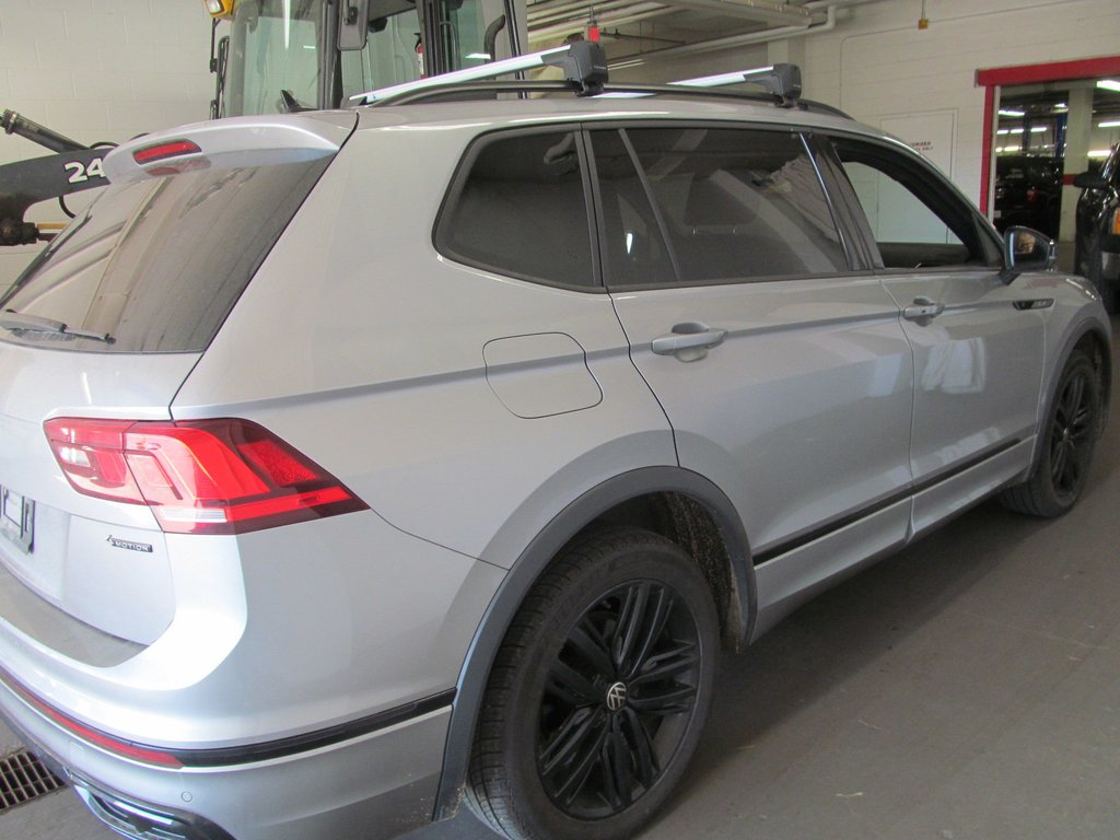2022 Volkswagen Tiguan Comfortline R-Line Black Edition in Dartmouth, Nova Scotia - 4 - w1024h768px