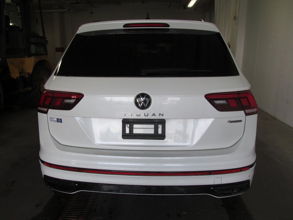 2023 Volkswagen Tiguan Comfortline R-Line Black Edition in Dartmouth, Nova Scotia - 3 - w1024h768px