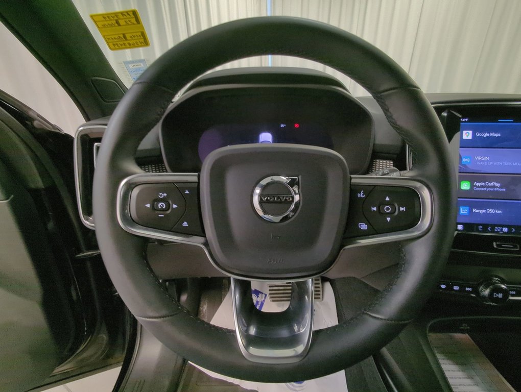 2022 Volvo XC40 Recharge Pure Electric Plus in Dartmouth, Nova Scotia - 14 - w1024h768px